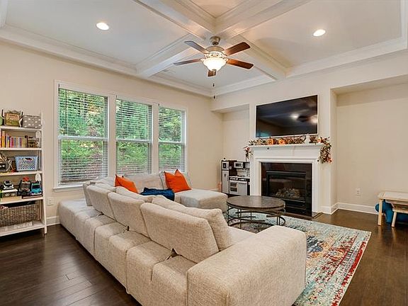 3rd image of 4752 Blue Elm Ln SE #4