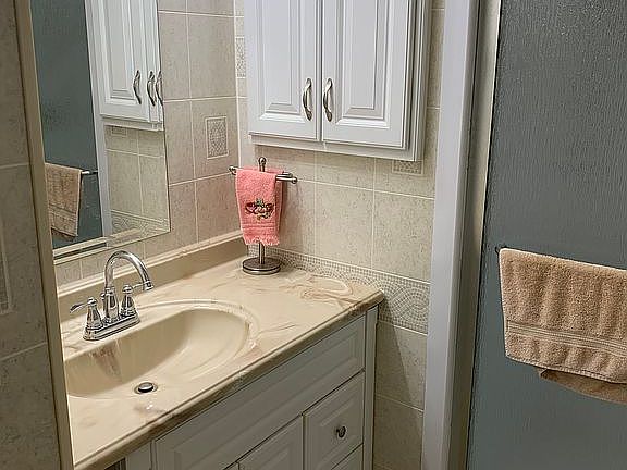 Master bath upgraded 2022