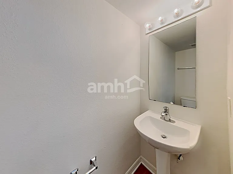 10421 Opus Dr — Photo 7