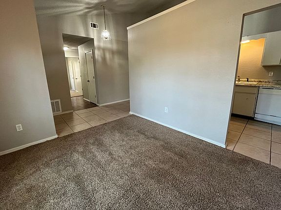 4th image of 12516 E 39th Pl #12520