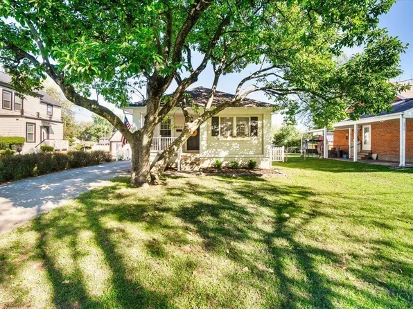 4214 Woodlawn Ave, Cincinnati, OH 45236