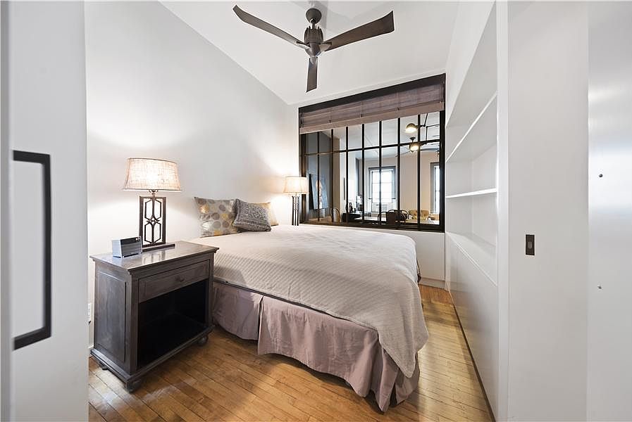 2nd image of 346 W 56th St APT 4D