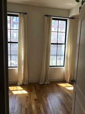 Rented by Omega Realty of Greenpoint | media 19