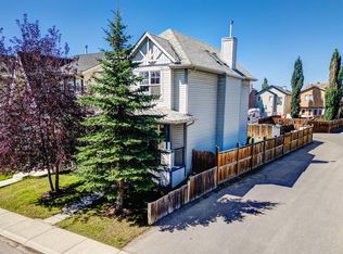 133 Auburn Bay Vw SE, Calgary, AB T3M 0C7