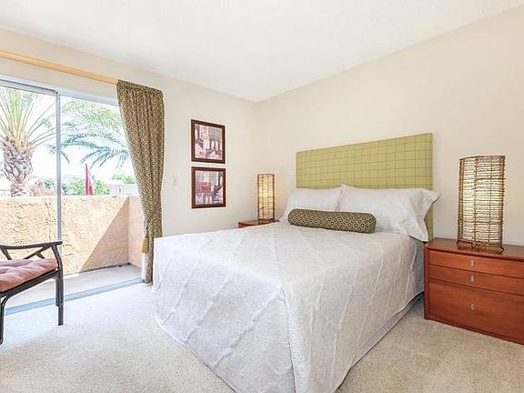 3rd image of 27325 Fahren Ct APT 202