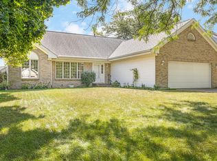 4792 Stirrup Cup Ct, Loves Park, IL 61111
