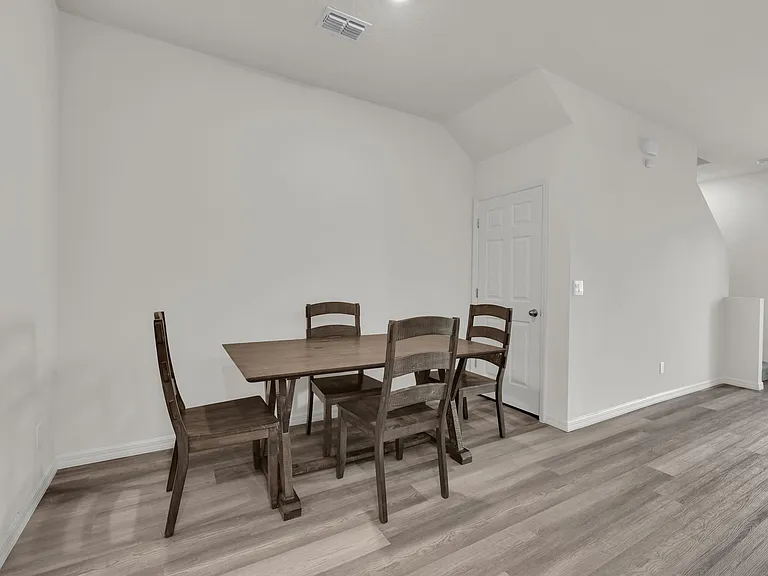 12834 SW Forli Way — Photo 8