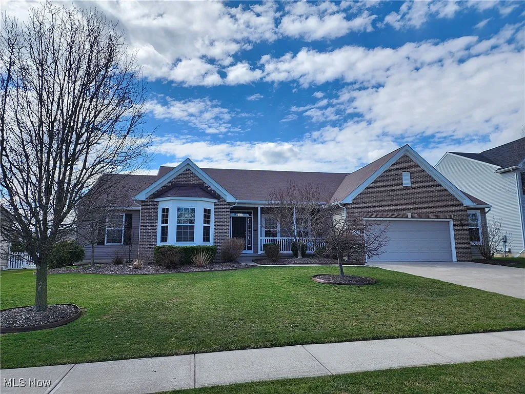 8322 Burlington Dr photo 1
