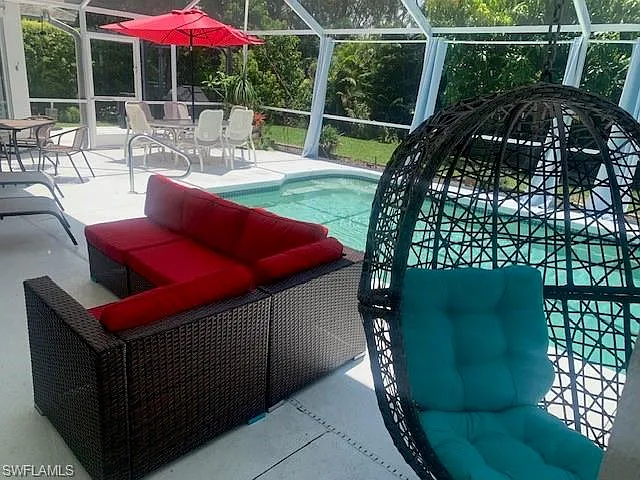 3 bed, 2.0 bath, 1754 sqft, $9,000 — Photo 3