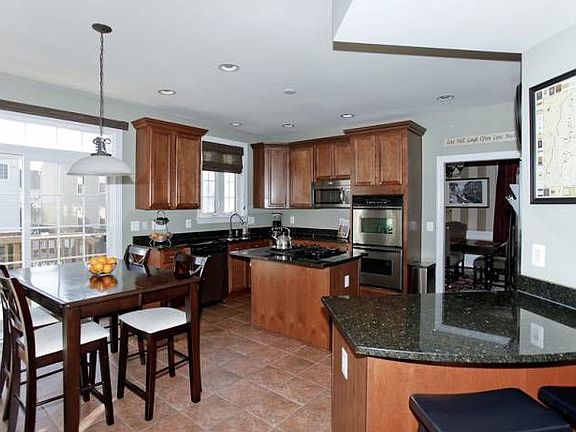 Breakfast Bar