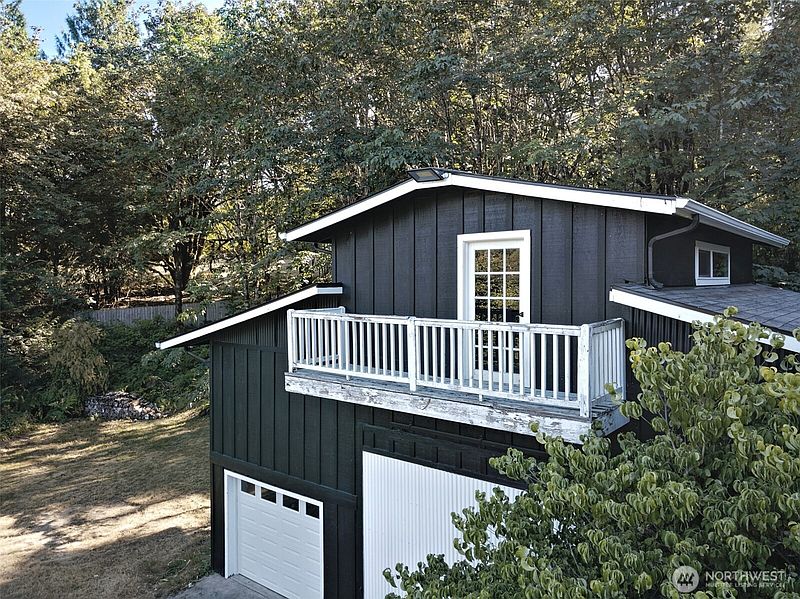 5th image of 6217 Lackey Road NW