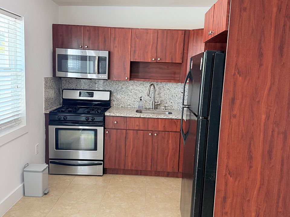 1st image of 3526 NW 16th St #B