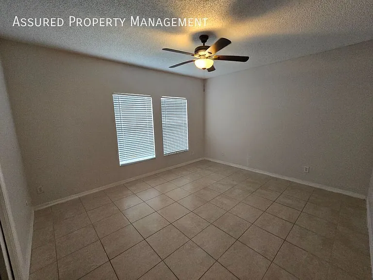 2048 Cypress Bay Blvd — Photo 8