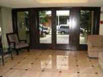 5th image of 1242 S Barrington Ave APT 206