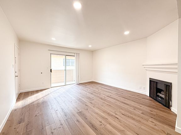 4th image of 4528 Murietta Ave APT 11