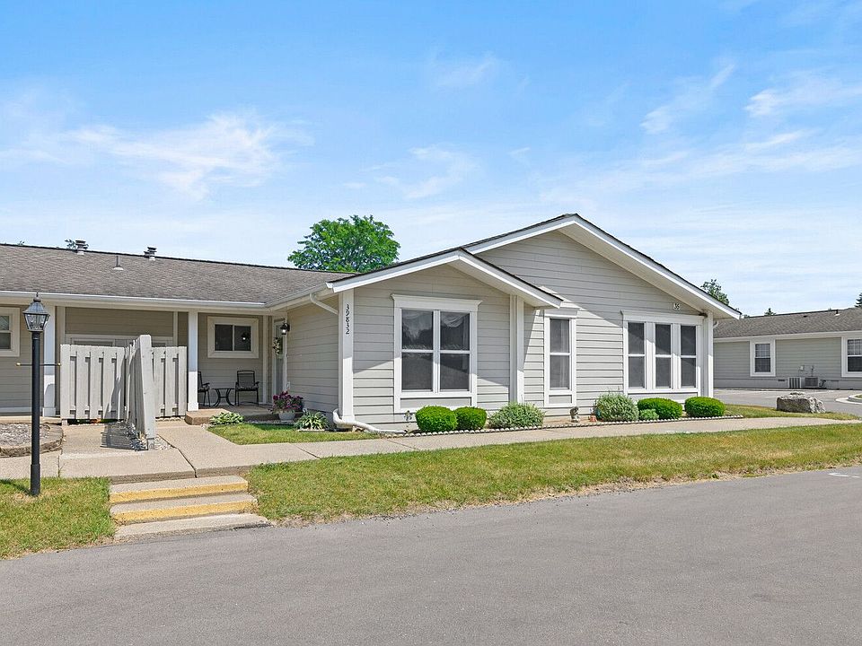1st image of 39832 Village Wood Cir