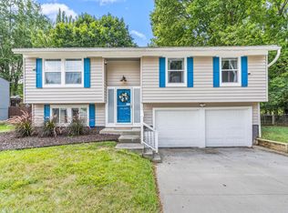 2671 Woodsedge Rd, Columbus, OH 43224