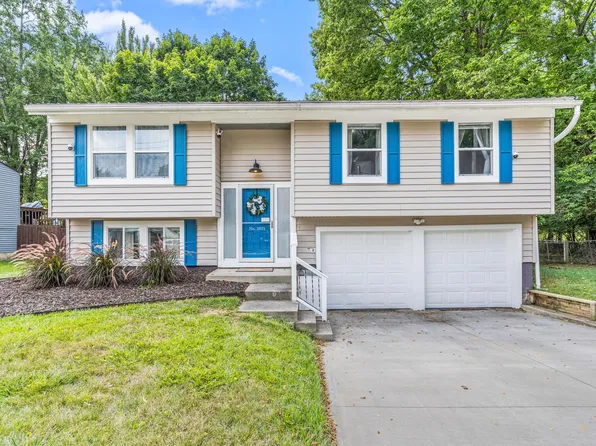 2671 Woodsedge Rd, Columbus, OH 43224