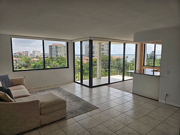 4th image of 6365 Bahia Del Mar Blvd APT 506