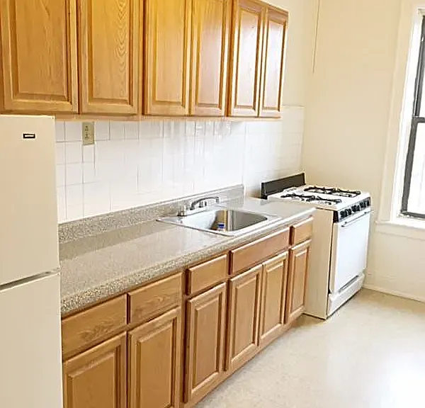 3420 Newkirk Ave #4B — Photo 1