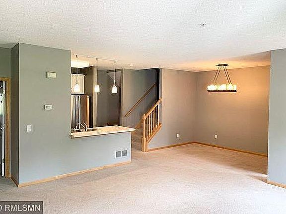 3rd image of 3806 Abercrombie Ln