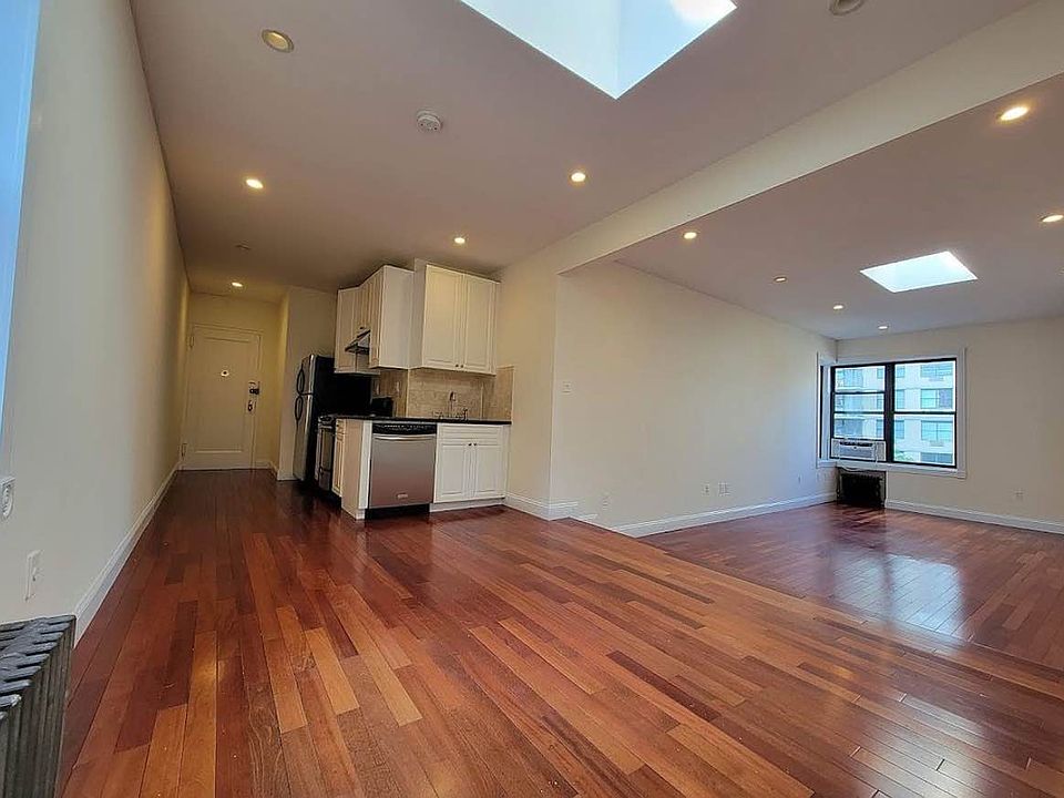1st image of 310 E 74th St #6Y