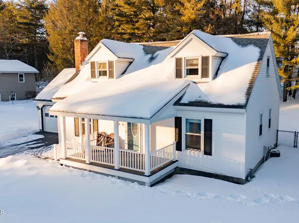 7 Finch Road, Queensbury, NY 12804
