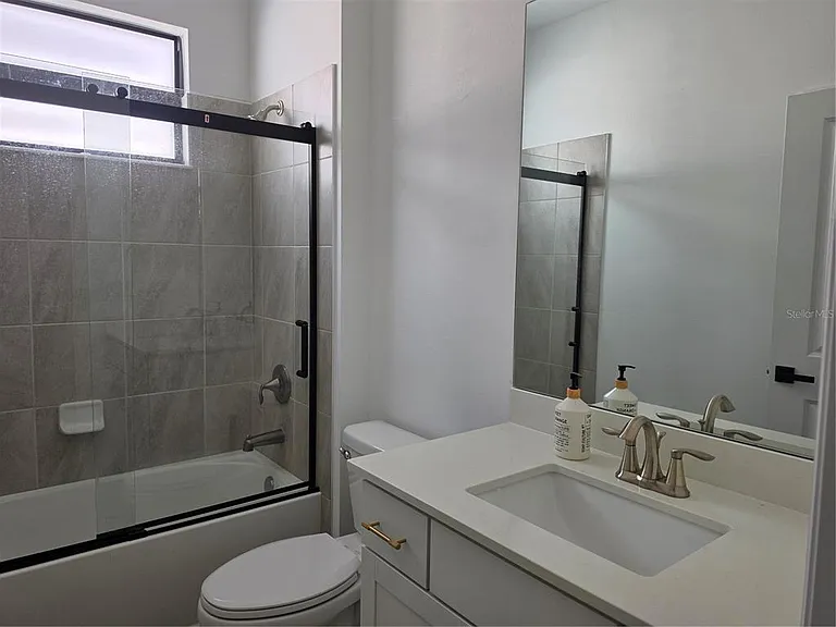 18334 Ridgeline Dr — Photo 15