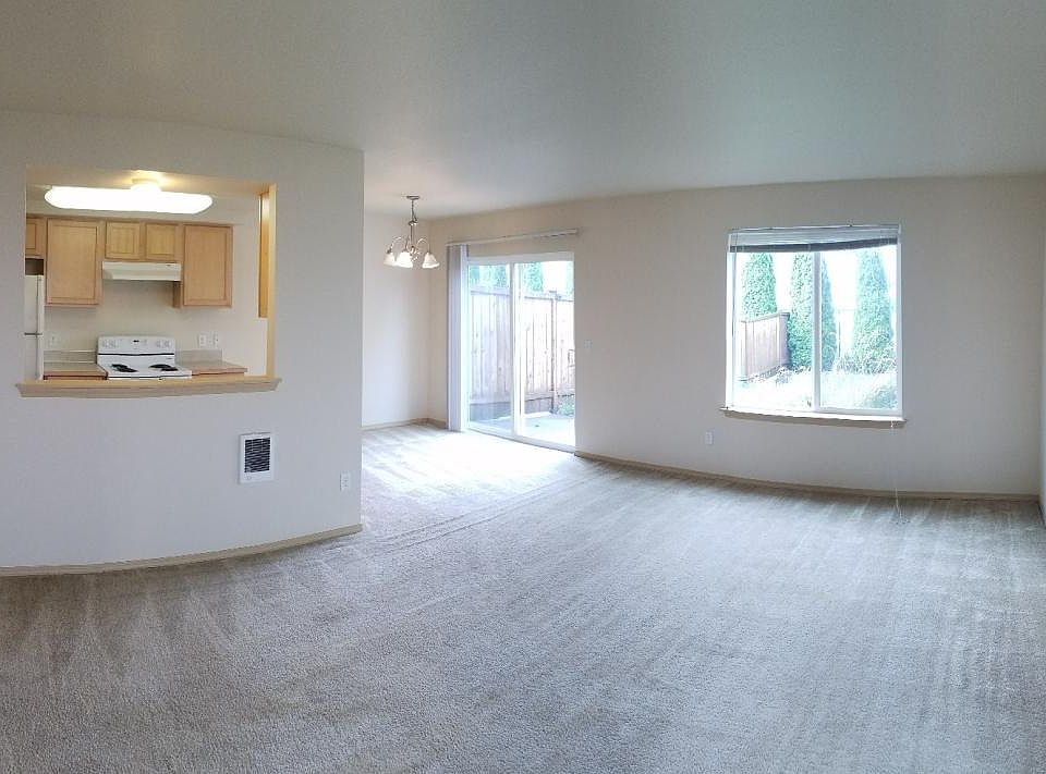 1st image of 3521 K St SE #B