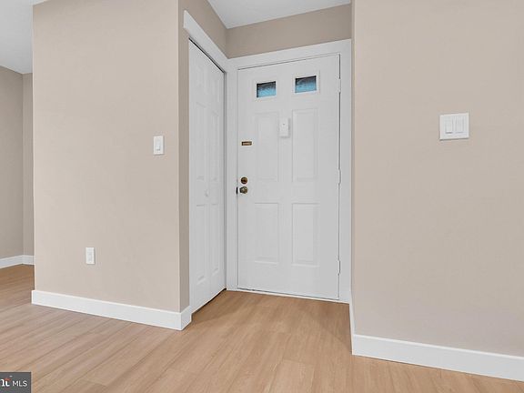 5th image of 28 Azalea Ct