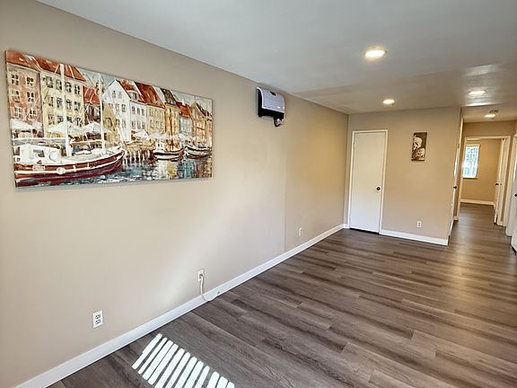 3rd image of 2690 Anchor Ave