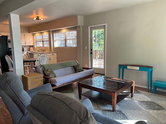 Open concept living , lots of windows