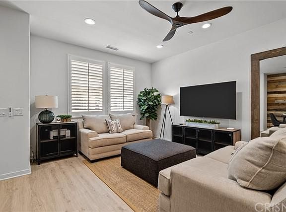 5th image of 28638 Jardineras Ct
