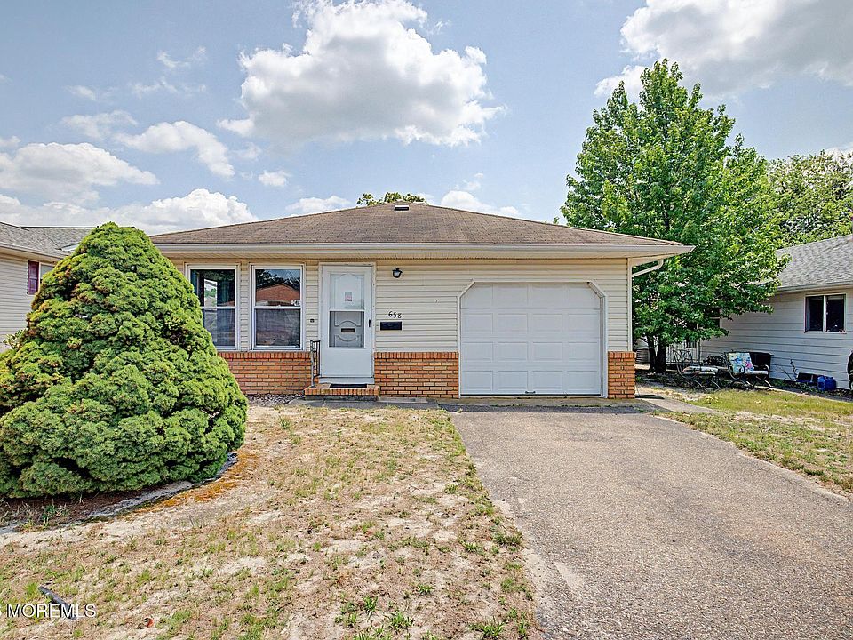 1st image of 658 Jamaica Boulevard