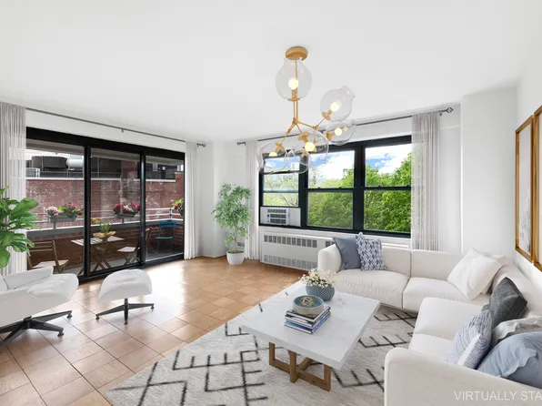 208 East Broadway image 1 of 8