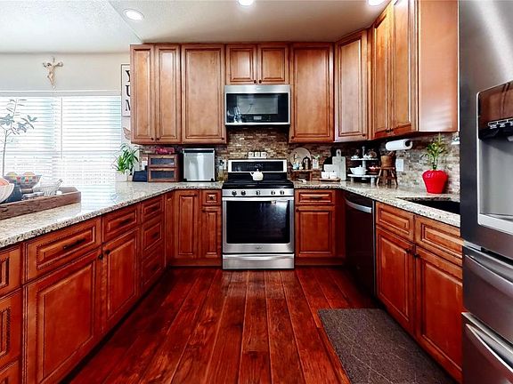 5th image of 10025 Schumaker Road