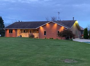 W7093 County Rd W, Adell, WI 53001