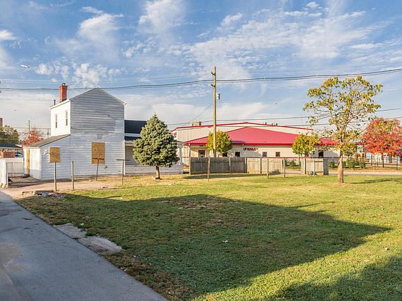 004800 Ash St-FULL