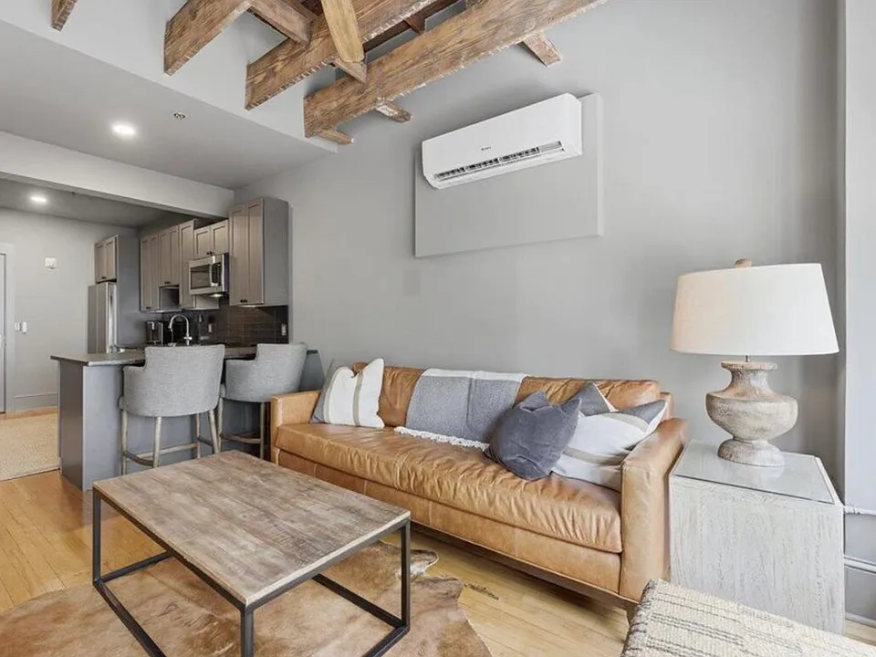 505 Union Ave #208