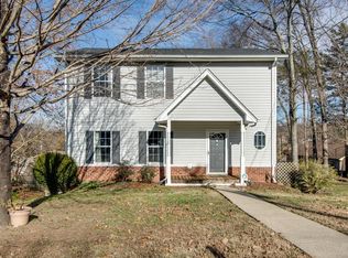 3268 E Lake Dr, Nashville, TN 37214
