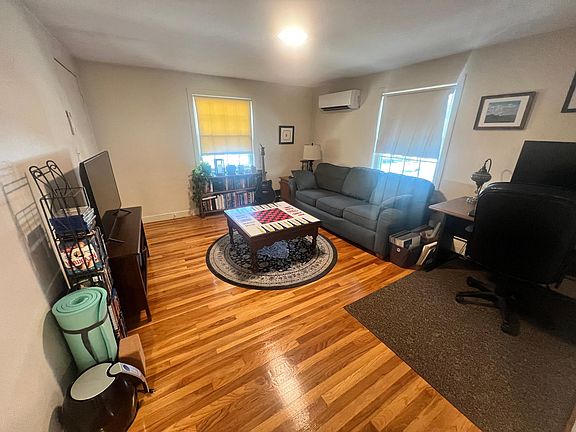 2nd image of 251 N Central Ave #2