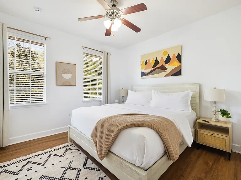 2508 SW 35th Pl #S113 — Photo 8