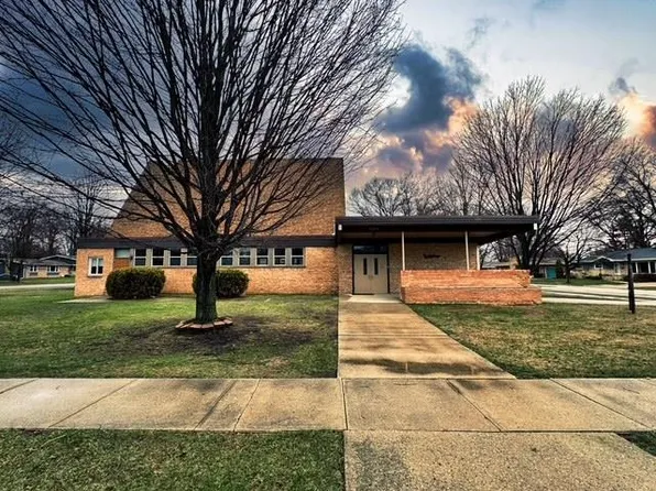 1704 32nd Ave, Menominee, MI 49858