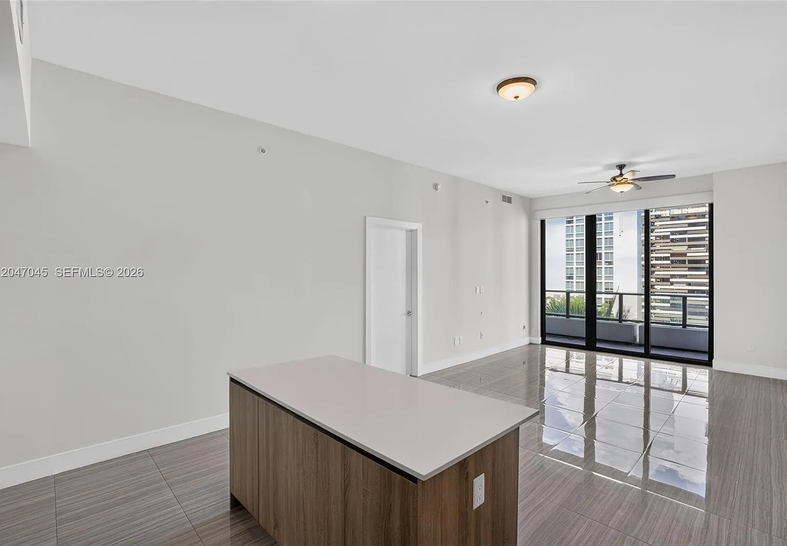 Aventura Parksquare Resid — Photo 2