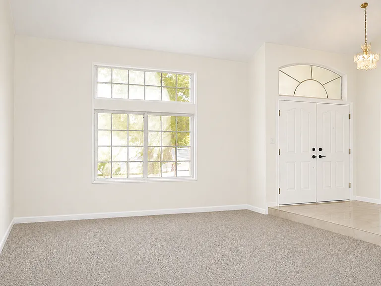2605 Ashmoore Dr — Photo 3