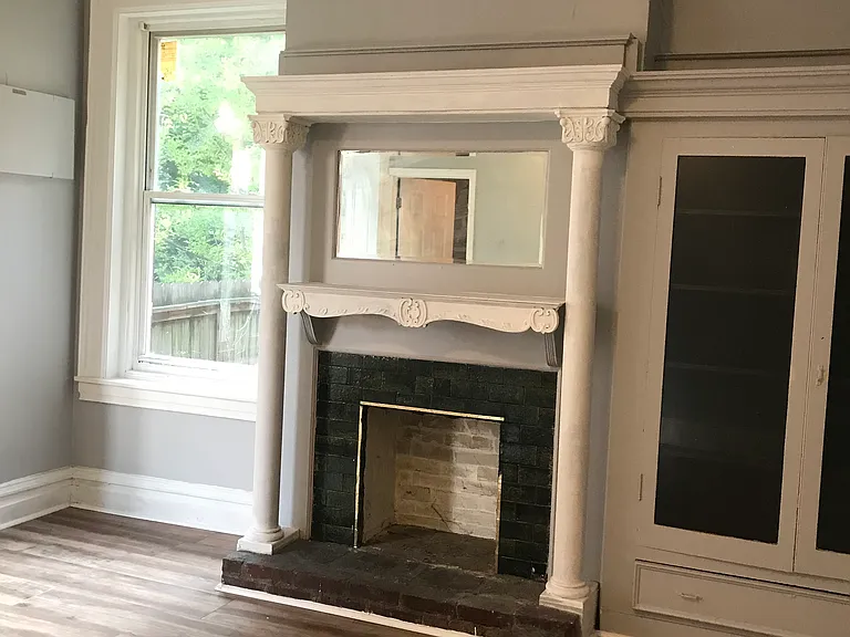 128 Stratford Ave #1B — Photo 3