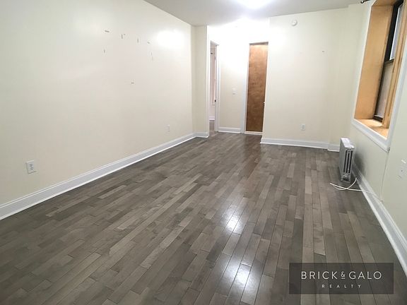 4th image of 290 Empire Blvd APT 1F