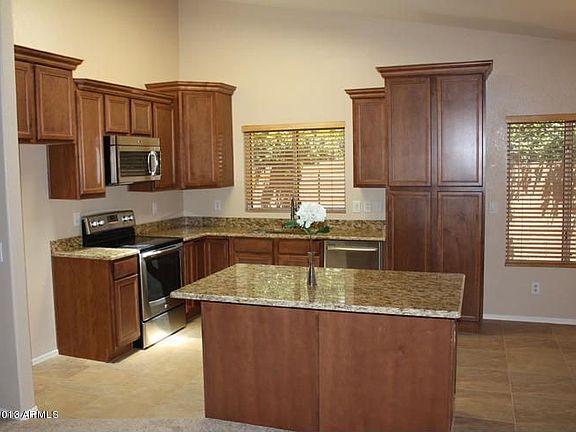 4th image of 8339 W Michelle Dr
