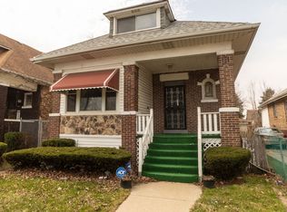 8018 S Bennett Ave, Chicago, IL 60617