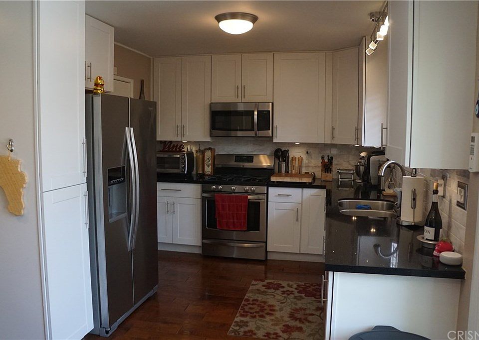 Reseda Birchwood Condominiums 7530 Corbin Ave Reseda CA Zillow